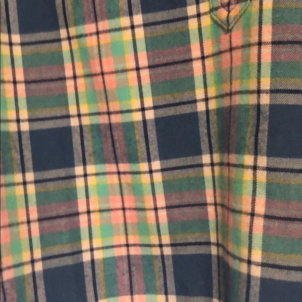 Button down - Picture 2 of 2